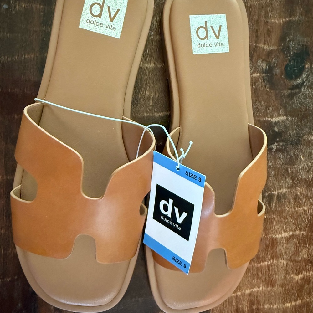 DV by Dolce Vita Women's Brown Slide Sandals - Picture 6 of 7